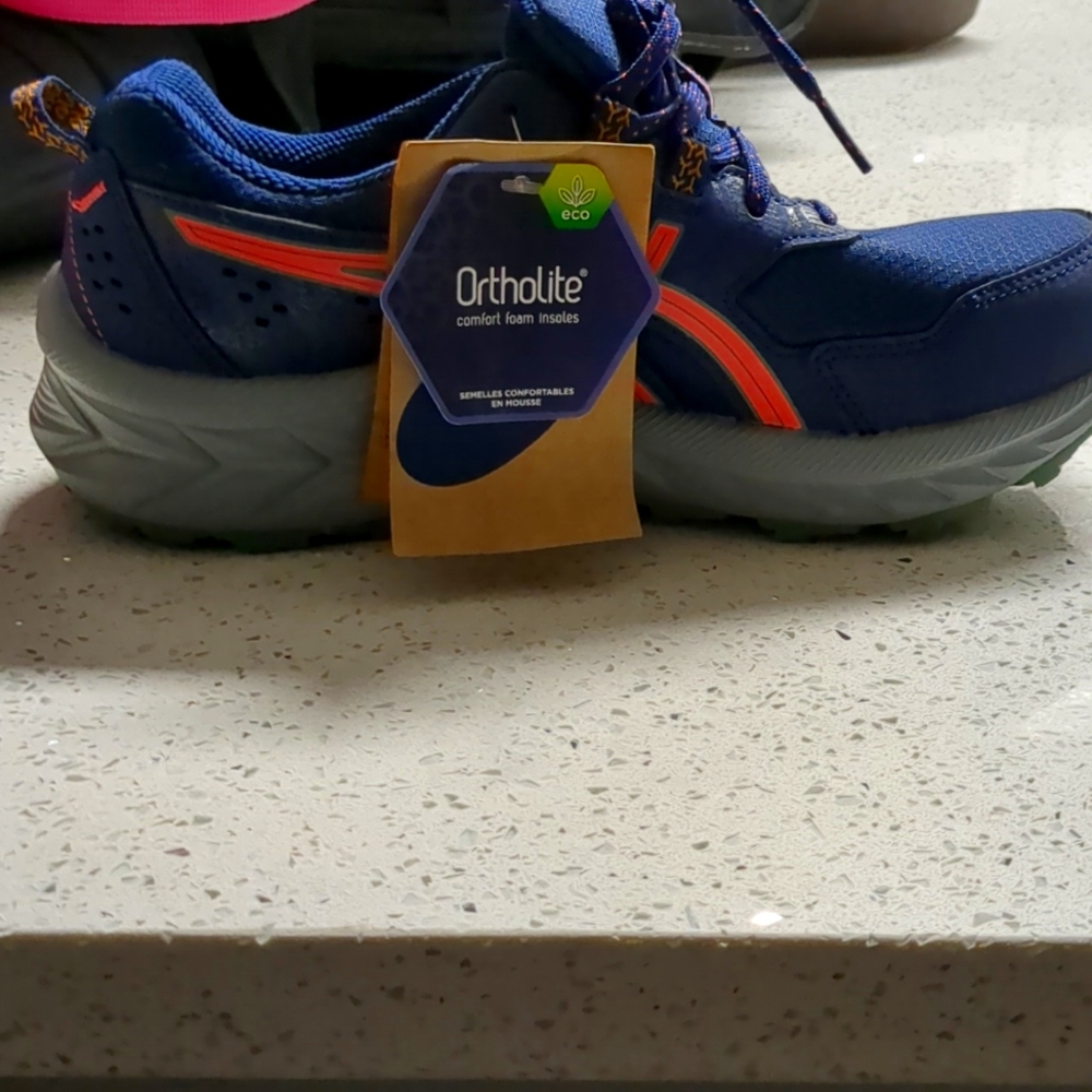 Women sneakers
